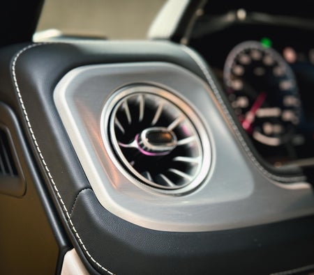 Mercedes Benz G63 AMG 2025