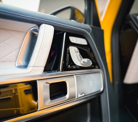 Mercedes Benz G63 AMG 2025