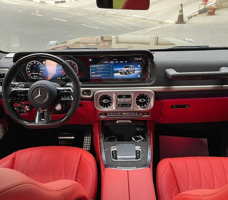 Mercedes Benz G63 AMG 2025, photo 3 of 4