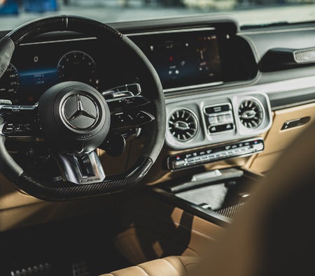 Mercedes Benz G63 AMG 2025, photo 2 of 4