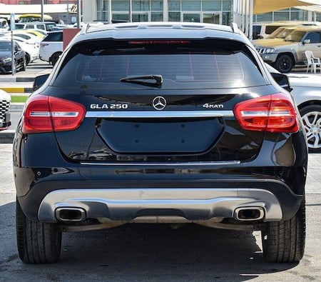 Mercedes Benz GLA 250 2015, photo 2 of 4