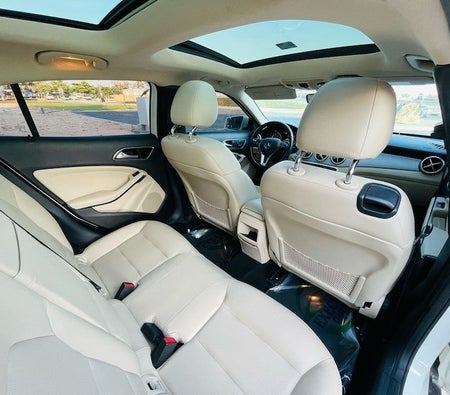 Mercedes Benz GLA 250 2015, photo 4 of 4