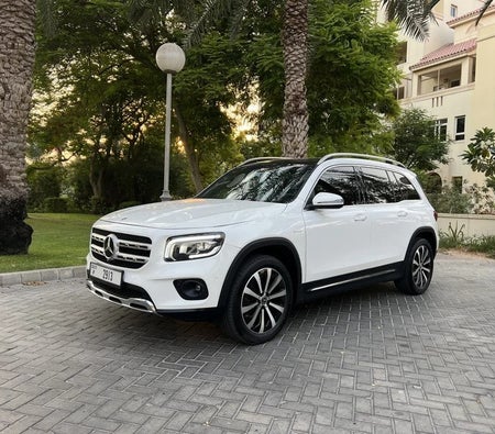 Mercedes Benz GLB 250 2022, photo 3 of 4