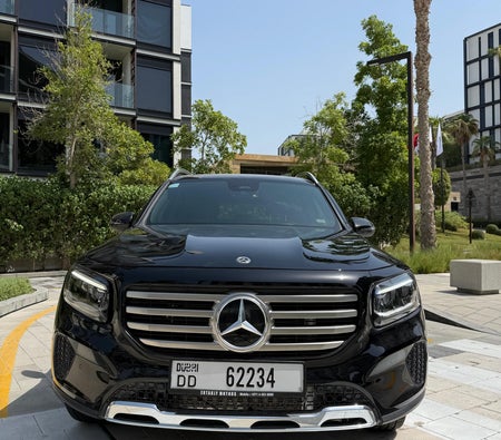 Mercedes Benz GLB 250 2024, photo 2 of 4