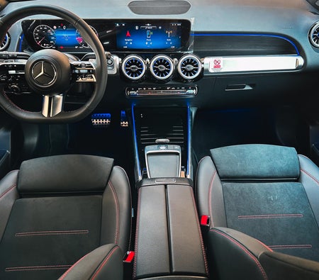 Mercedes Benz GLB 200 2024