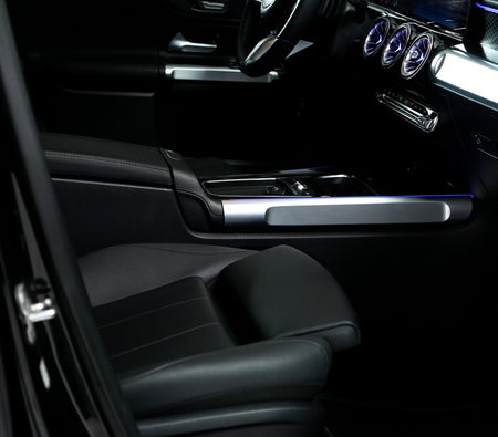 Mercedes Benz GLB 250 2024