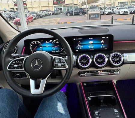 Mercedes Benz GLB 250 2022, photo 3 of 4