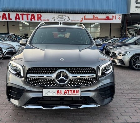 Mercedes Benz GLB 200 2023, photo 2 of 4