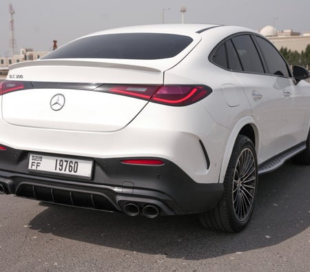 White Mercedes Benz GLC 300 4MATIC 2025