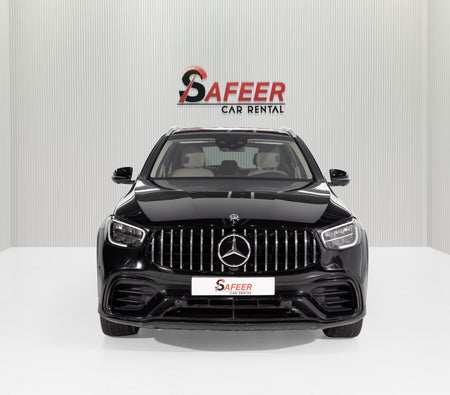 Black Mercedes Benz GLC 300 2022