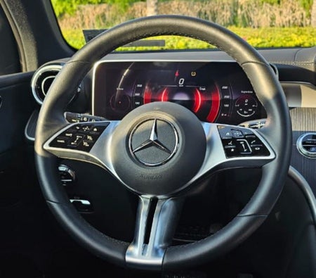 Mercedes Benz GLC 300 2024