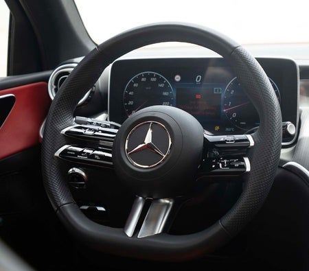Mercedes Benz GLC 300 2024