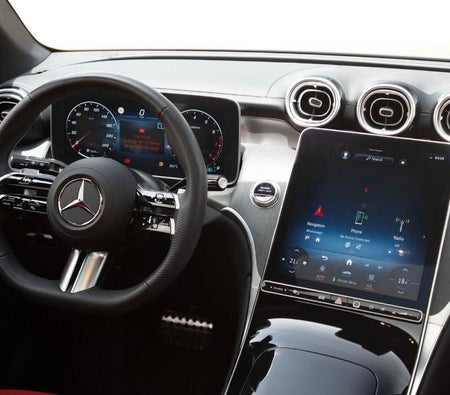 Mercedes Benz GLC 300 2024