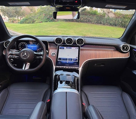 Mercedes Benz GLC 300 2024