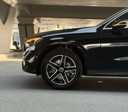 Mercedes Benz GLC 300 2025