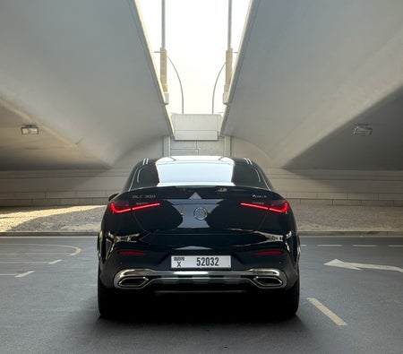 Mercedes Benz GLC 300 2025