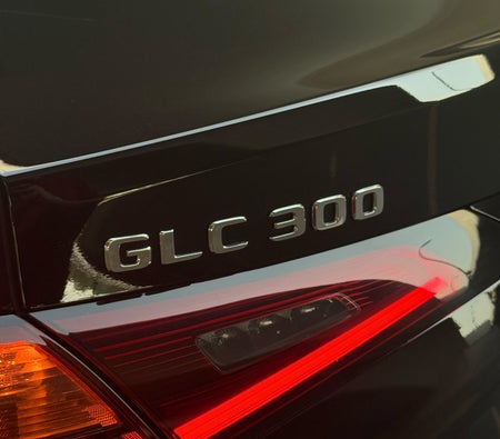 Mercedes Benz GLC 300 2025
