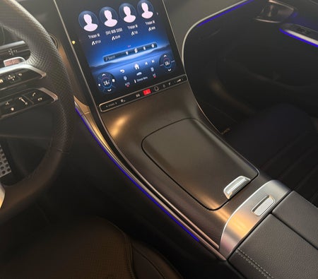 Mercedes Benz GLC 300 2025