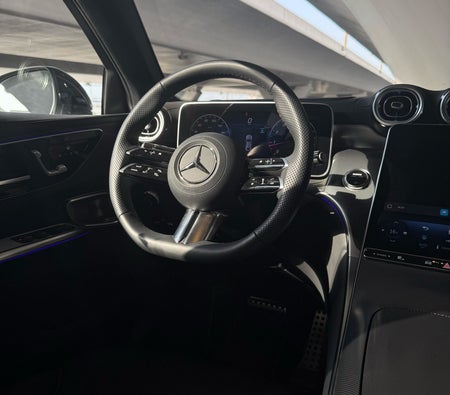 Mercedes Benz GLC 300 2025
