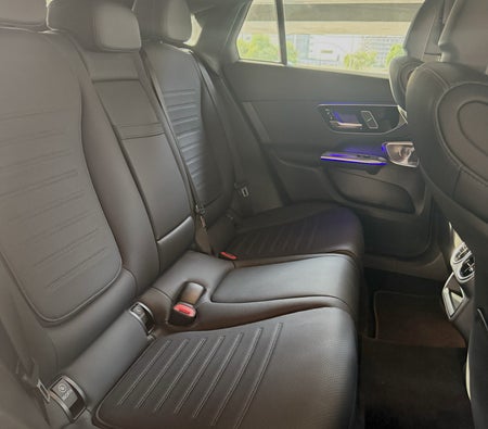 Mercedes Benz GLC 300 2025
