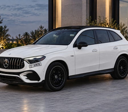White Mercedes Benz GLC 43 2024 White Mercedes Benz GLC 43 2024