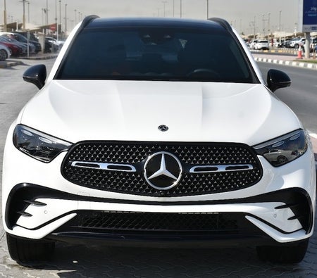 Mercedes Benz GLC 2023, photo 2 of 4