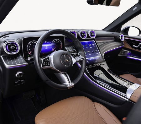 Mercedes Benz GLC 300 2023, photo 4 of 4