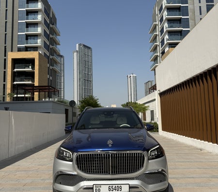 Blue Mercedes Benz GLS 450 2022