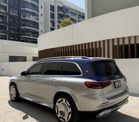 Blue Mercedes Benz GLS 450 2022