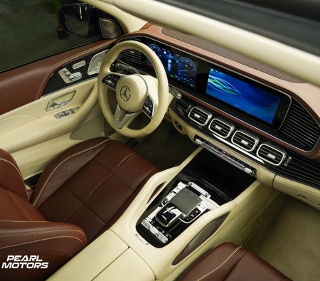 Black Mercedes Benz Maybach GLS 600 2021