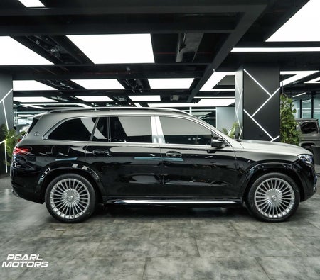 Black Mercedes Benz Maybach GLS 600 2021