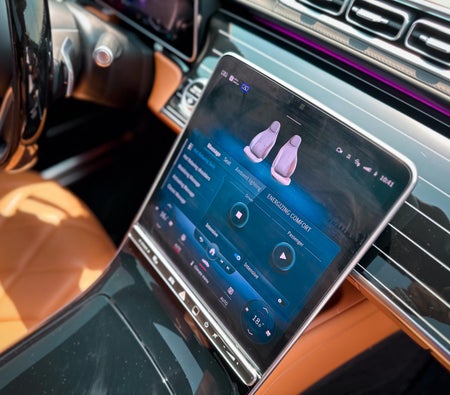 Mercedes Benz Maybach S680 2022