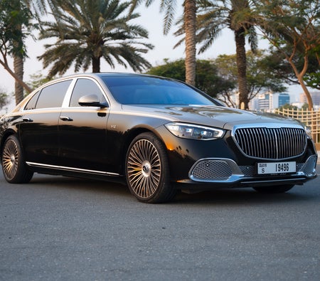 Mercedes Benz Maybach S680 2024