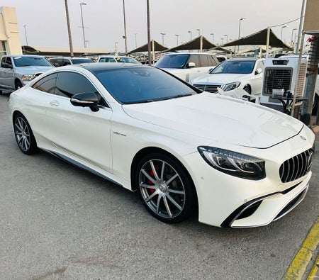 Mercedes Benz S63 AMG 2015, photo 3 of 4