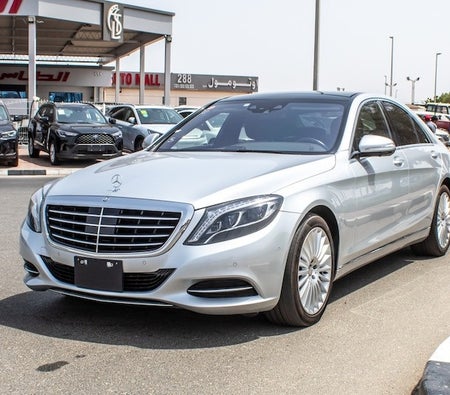 Silver Mercedes Benz S400 2016