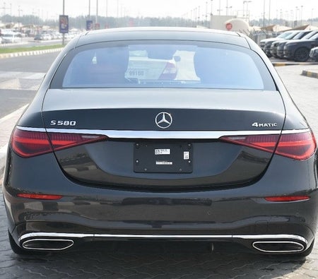 Black Mercedes Benz S580 4Matic 2021