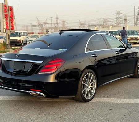 Black Mercedes Benz S450 2018
