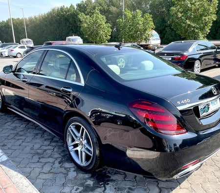 Black Mercedes Benz S450 2020