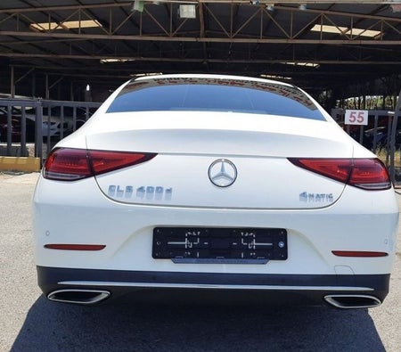 White Mercedes Benz S500 2019