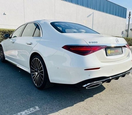 White Mercedes Benz S500 2022