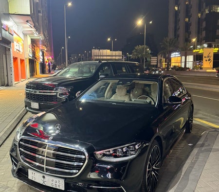 Black Mercedes Benz S500 2024 Black Mercedes Benz S500 2024