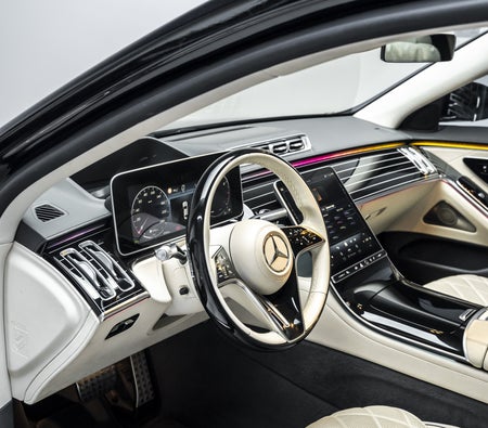 Mercedes Benz S500 2024, photo 3 of 4