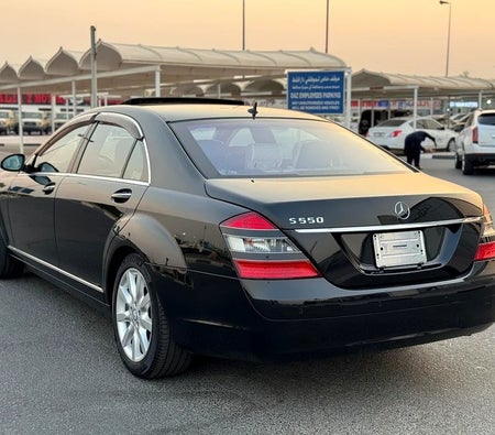 Black Mercedes Benz S550 2009