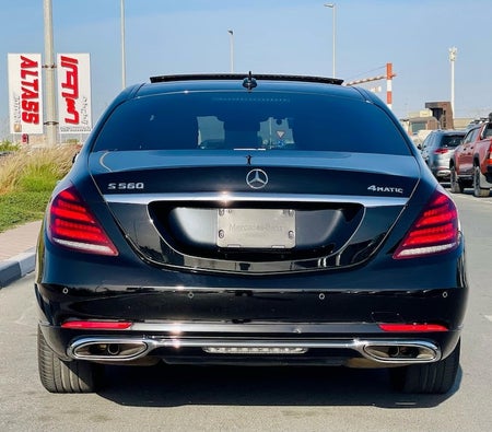 Black Mercedes Benz S560 4Matic 2019