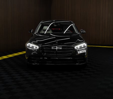 Black Mercedes Benz S580 4Matic 2022 Black Mercedes Benz S580 4Matic 2022