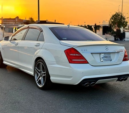 Mercedes Benz S63 AMG 2010, photo 4 of 4