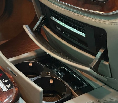 Mercedes Benz S65 AMG 2009, photo 3 of 4