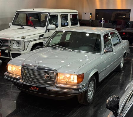 Mercedes Benz SEL 500 1978, photo 2 of 4