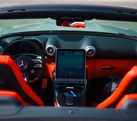 Mercedes Benz AMG SL 63s E Performance 2024