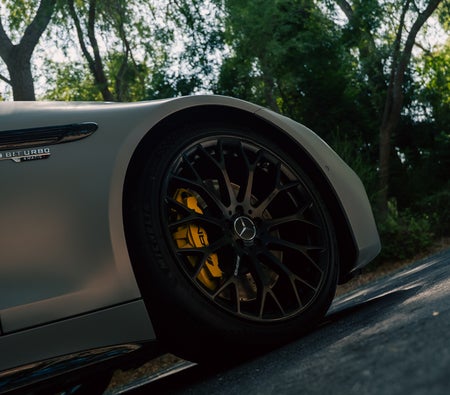 Mercedes Benz SL 63 AMG 2024